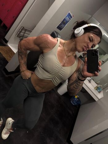 Full leaked Jen erhardt ifbbpro private onlyfans photo