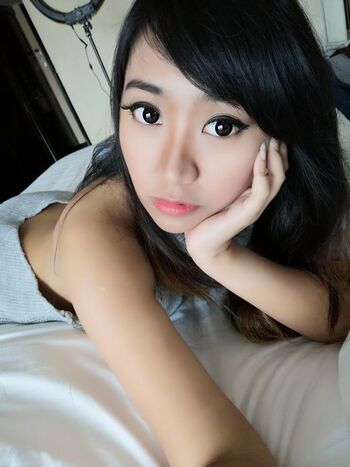 Full leaked Jenhime private onlyfans photo