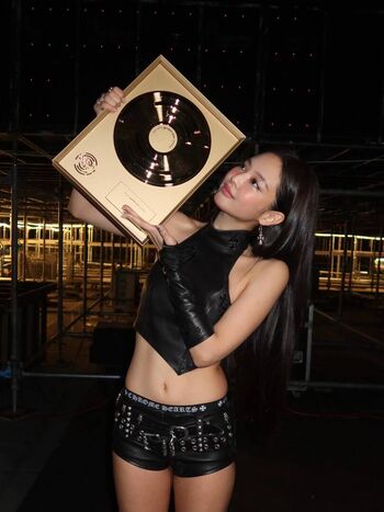 Full leaked Jennie blkpik page private onlyfans photo