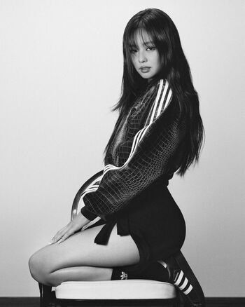 Full leaked Jennie blkpik page private onlyfans photo