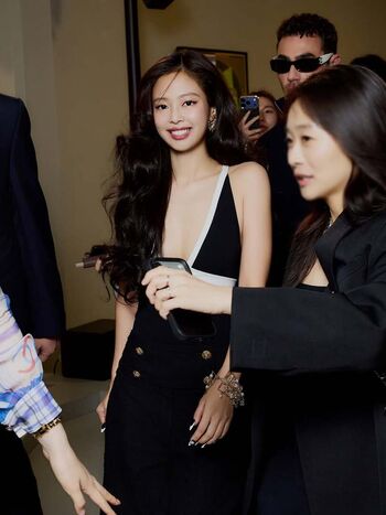 Full leaked Jennie blkpik private onlyfans photo