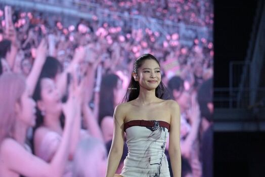 Jennie | BLΛƆKPIИK
