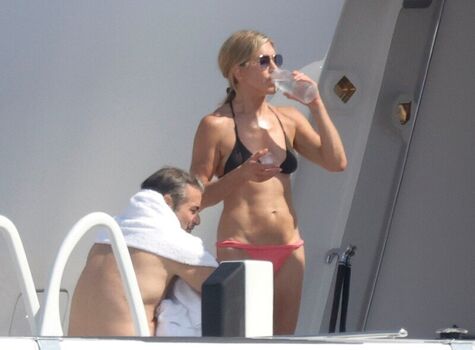 Full leaked Jennifer aniston page private onlyfans photo