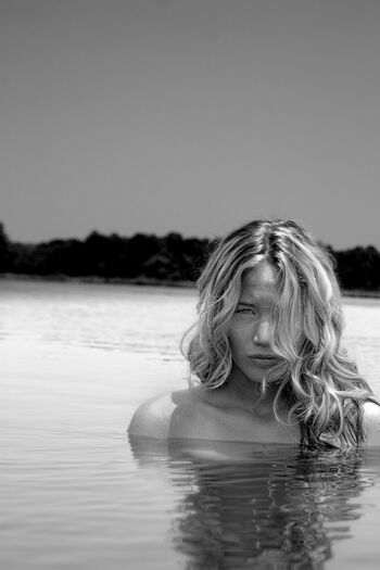 Full leaked Jennifer lawrence page private onlyfans photo