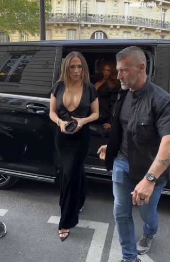 Full leaked Jennifer lopez page private onlyfans photo