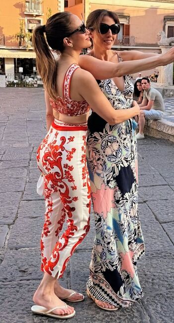 Full leaked Jennifer lopez private onlyfans photo