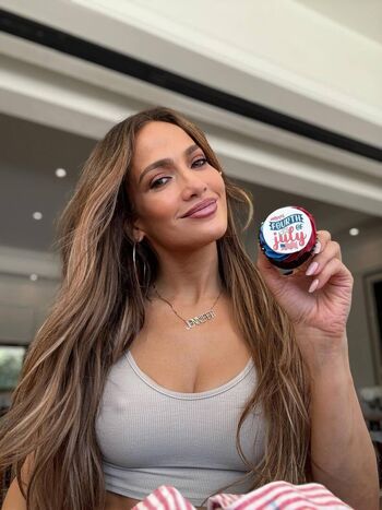 Full leaked Jennifer lopez  page private onlyfans photo