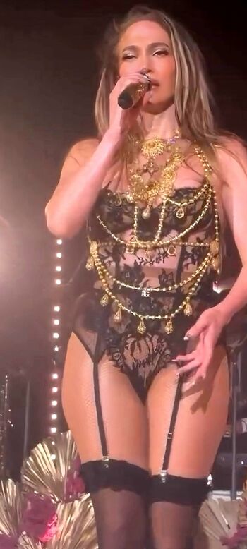 Full leaked Jennifer lopez page private onlyfans photo