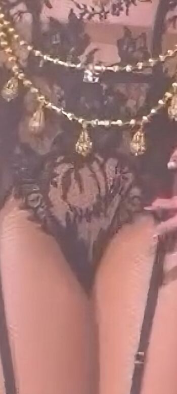 Full leaked Jennifer lopez page private onlyfans photo