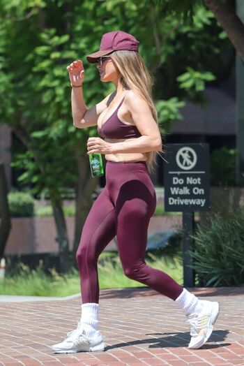 Full leaked Jennifer lopez private onlyfans photo
