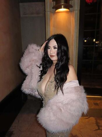 Full leaked Jennifer vang private onlyfans photo