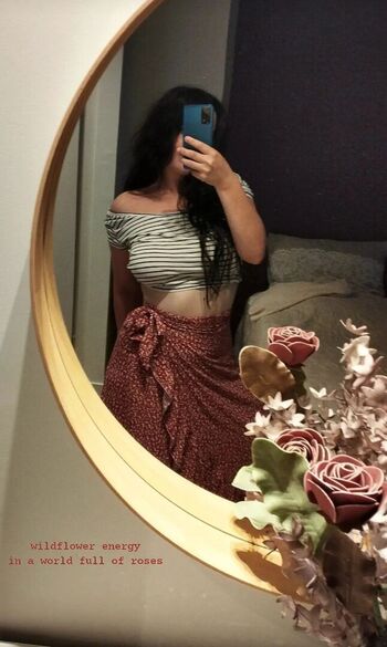 Full leaked Jennylazari private onlyfans photo