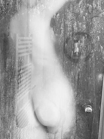 Full leaked Jenthepoetrycryptid private onlyfans photo