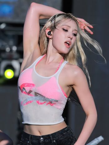 Jeon Somi/ENNIK SOMI