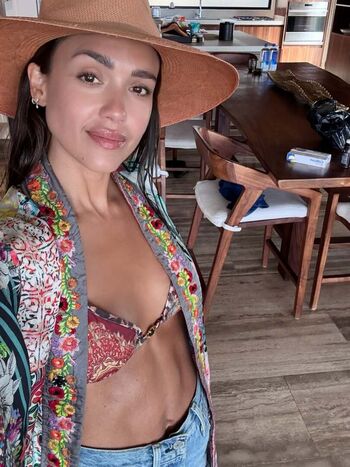 Full leaked Jessica alba  page private onlyfans photo