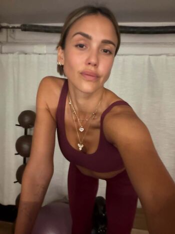 Full leaked Jessica alba private onlyfans photo