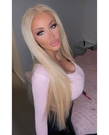Jessica Doll London