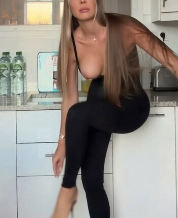 Full leaked Jessica thivenin private onlyfans photo