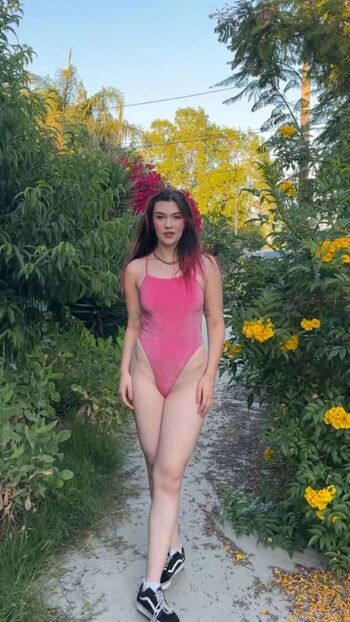 Full leaked Jessie paege page private onlyfans photo