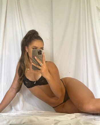 Full leaked Jessienicolexxx private onlyfans photo