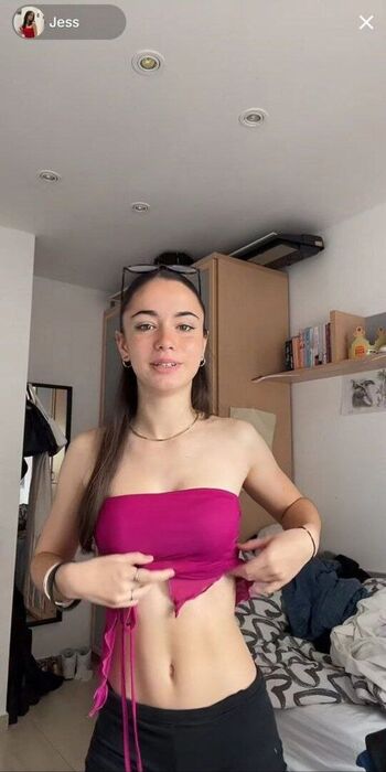 Full leaked Jessiinnie private onlyfans photo