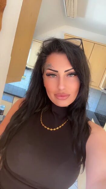 Full leaked Jeyjeydiamond private onlyfans photo