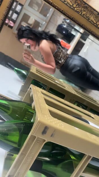 Full leaked Jeyjeydiamond private onlyfans photo
