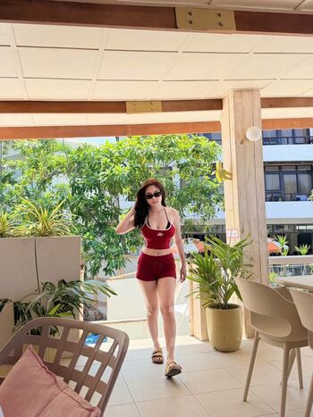 Full leaked Jherzey nicart page private onlyfans photo