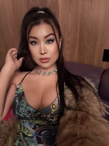Full leaked Jiaoying summers private onlyfans photo