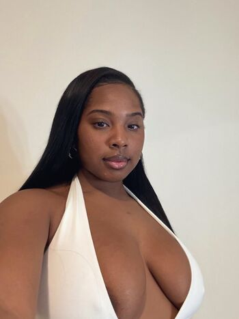 Full leaked Jiggyjayy private onlyfans photo