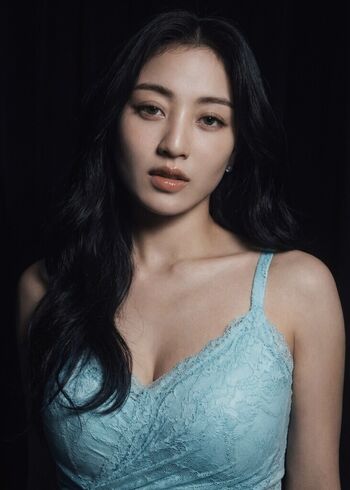 Full leaked Jihyo page private onlyfans photo