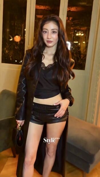 Full leaked Jihyo page private onlyfans photo