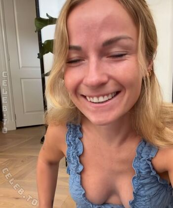 Full leaked Jil eileen fngeling page private onlyfans photo
