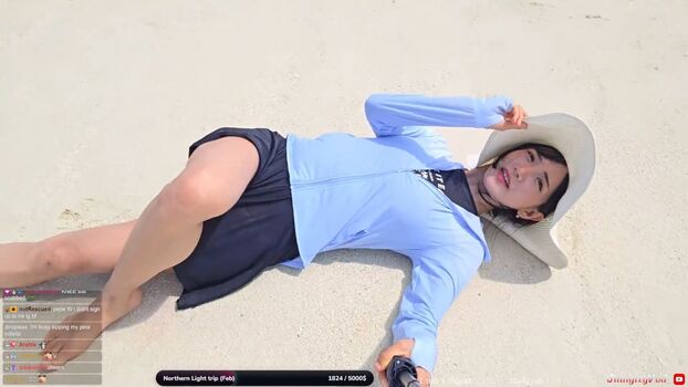 Full leaked Jinnytty private onlyfans photo