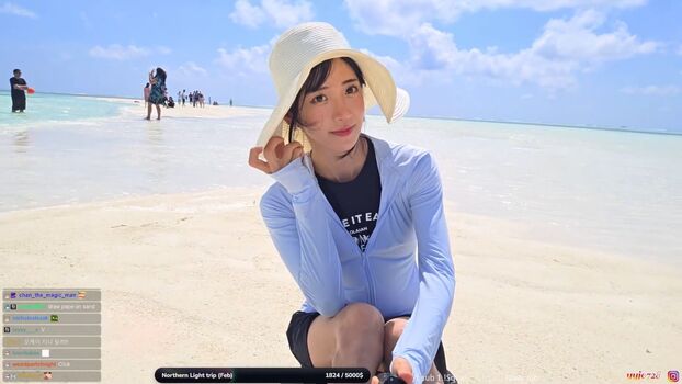 Full leaked Jinnytty private onlyfans photo