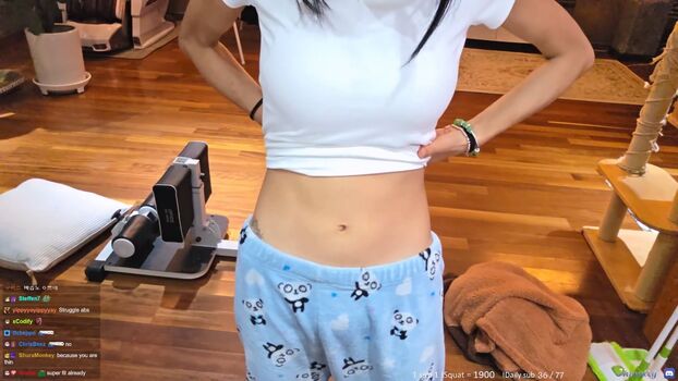 Full leaked Jinnytty private onlyfans photo