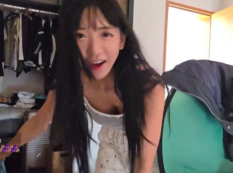 Full leaked Jinnytty private onlyfans photo