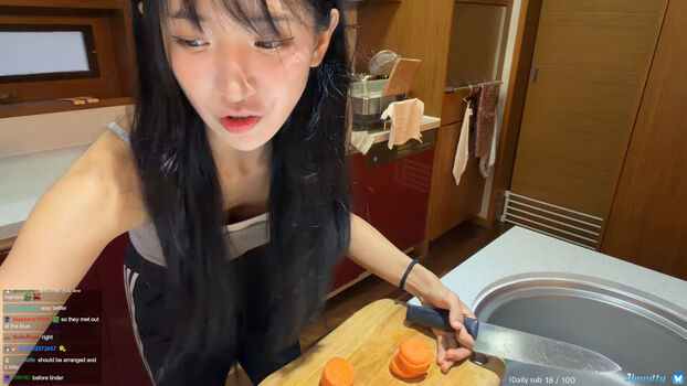 Full leaked Jinnytty private onlyfans photo