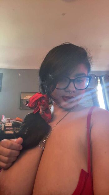 Full leaked Jinxluvfil private onlyfans photo