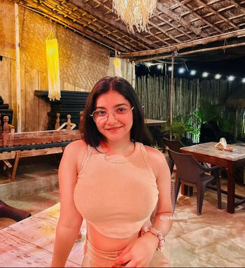 jiyaashankarofficial