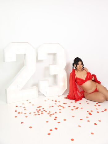 Full leaked Jocelyn nm private onlyfans photo