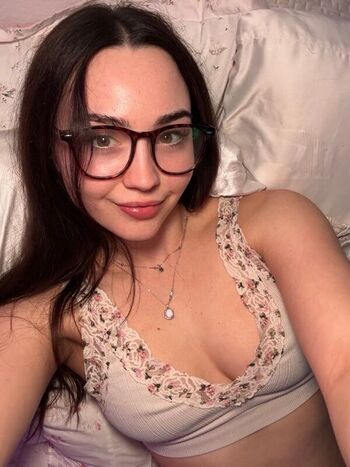 Full leaked Jocelyynn page private onlyfans photo