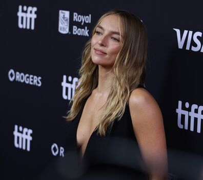 Full leaked Jodie comer private onlyfans photo
