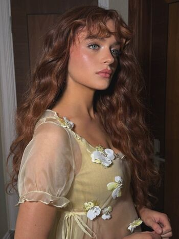 Full leaked Joey king page private onlyfans photo
