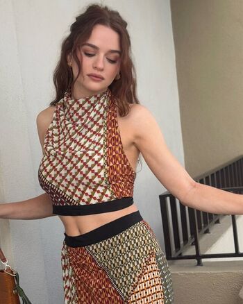 Full leaked Joey king page private onlyfans photo