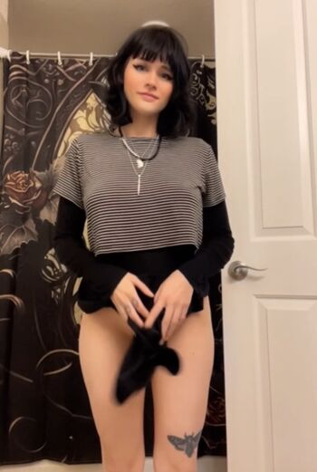 Full leaked Thais gauchkarian / private onlyfans photo