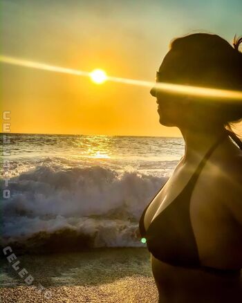 Full leaked Johanna feuerschwanz private onlyfans photo