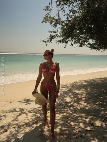 Full leaked Johanna jrr private onlyfans photo