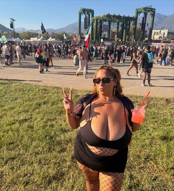 Full leaked Jojozeee private onlyfans photo