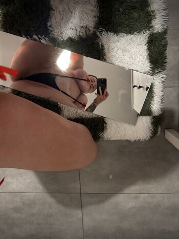Full leaked Joliejoy private onlyfans photo